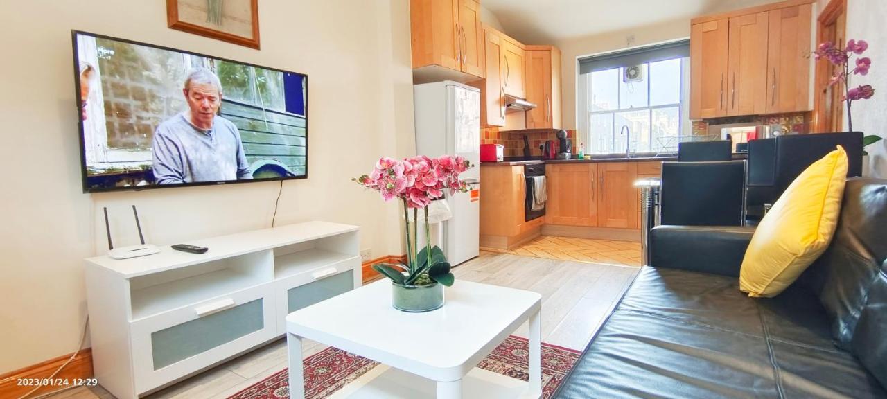 Flat 2, 6 Tauton Mews In Marylebone Appartement Londen Buitenkant foto